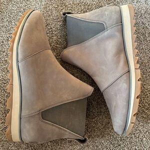 Sorel Women’s Grey Bootie
